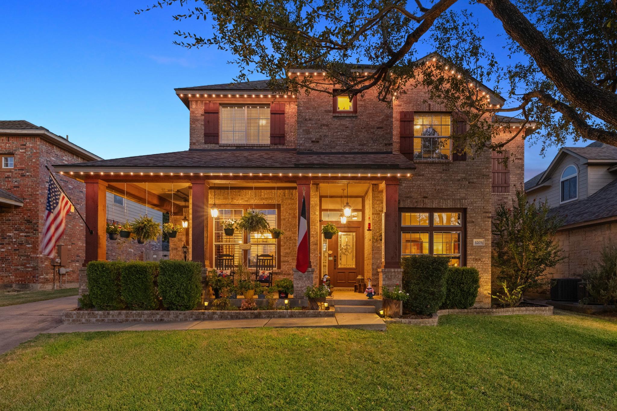 1205 Augusta Bend DR
