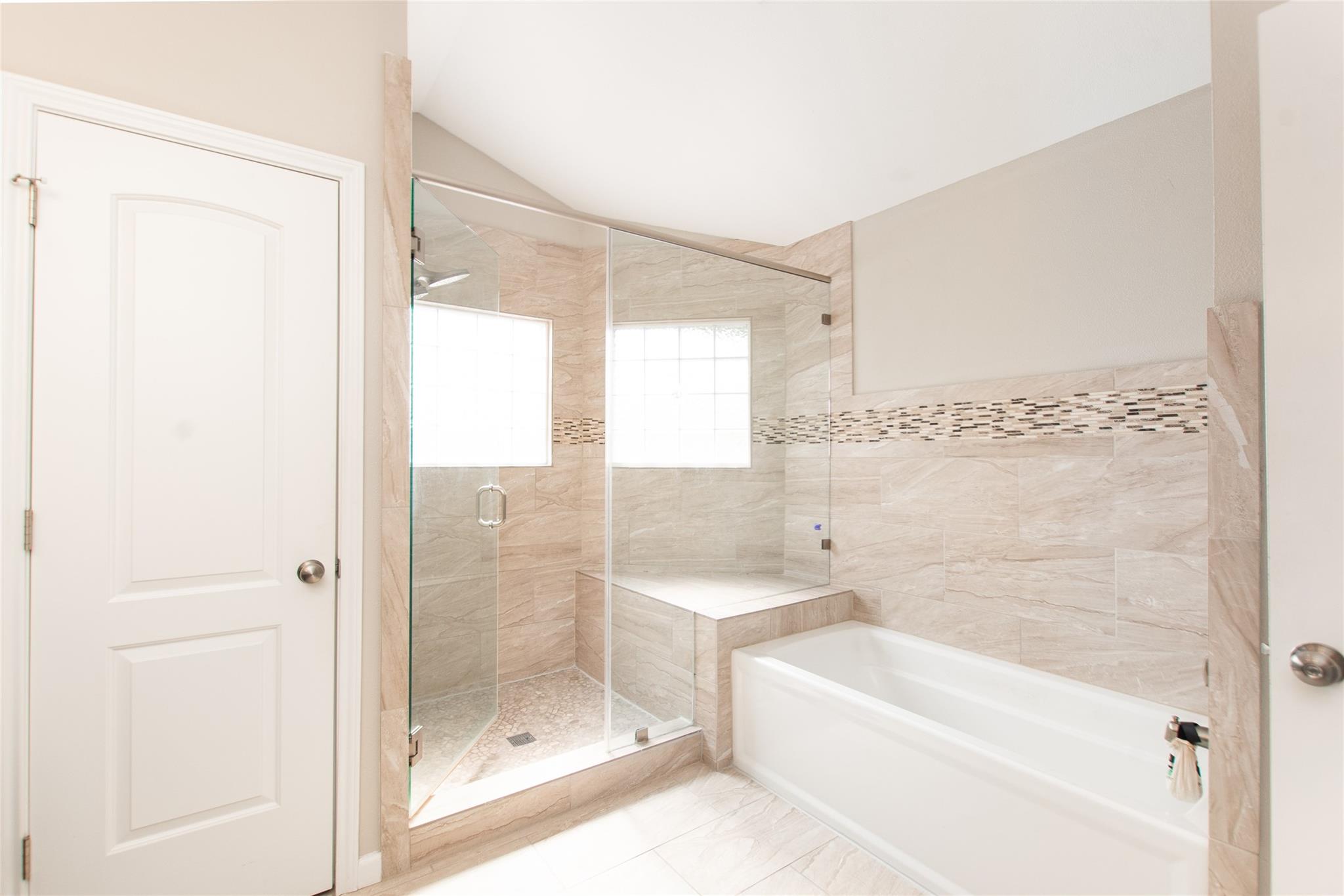 Austin, Texas 78728, United States, 3 Bedrooms Bedrooms, ,2 BathroomsBathrooms,Residential,Pending,45387