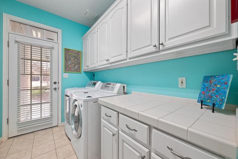 Tiny photo for 19045 Venture DR, Point Venture, TX 78645 (MLS # 9678585)