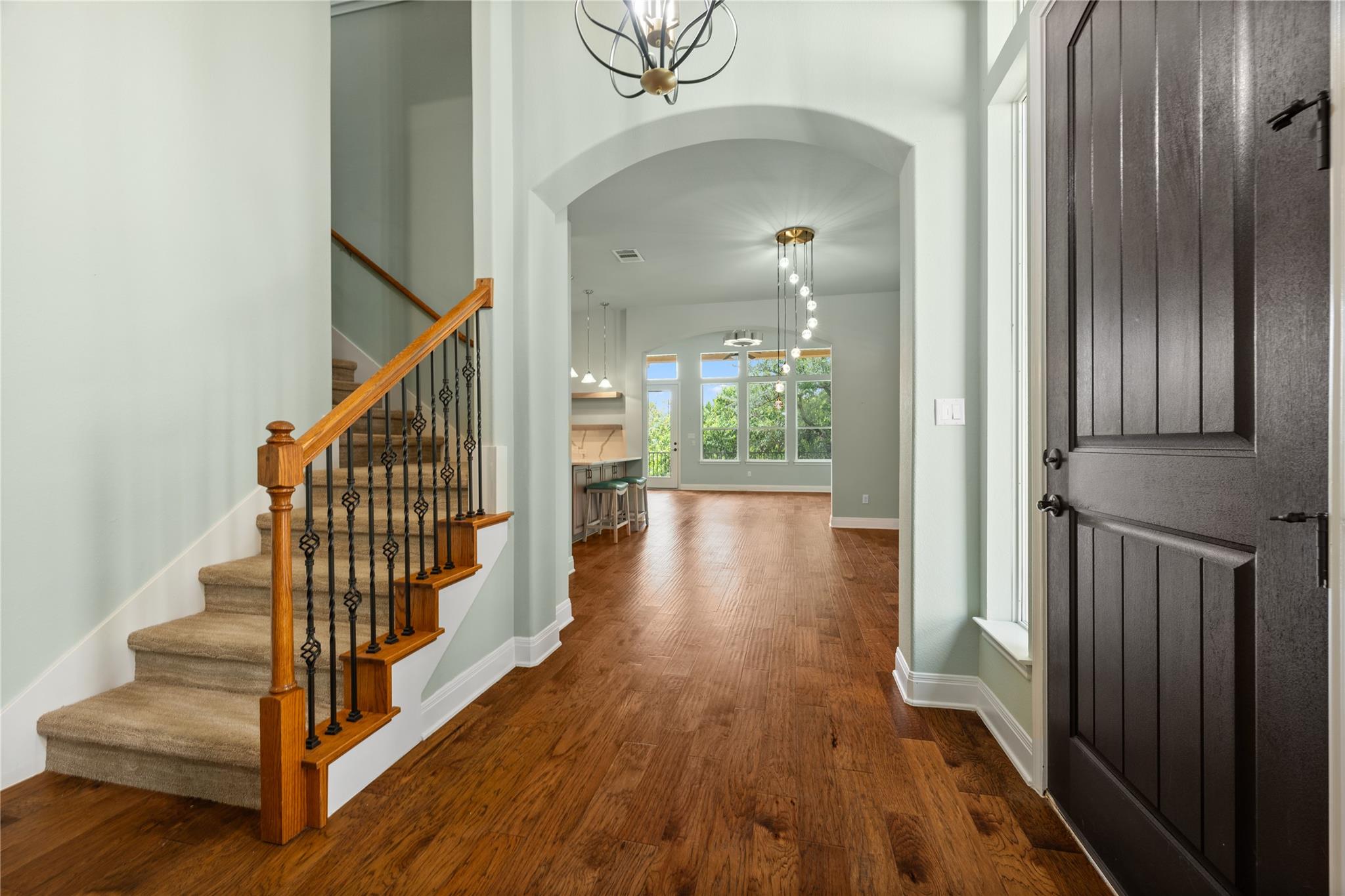 214 Darwins WAY
