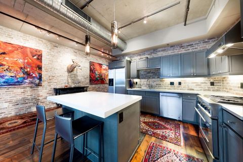 Photo of 800 W 5th ST #1207, Austin, TX 78703 (MLS # 7685981)