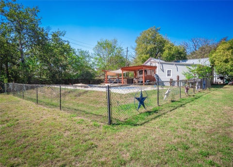 Tiny photo for 8203 Longview RD, Austin, TX 78745 (MLS # 8988354)