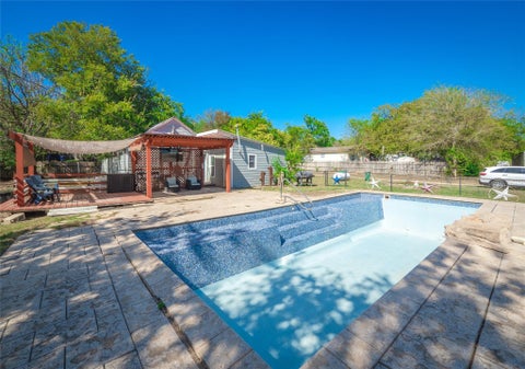Tiny photo for 8203 Longview RD, Austin, TX 78745 (MLS # 8988354)