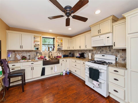 Tiny photo for 8203 Longview RD, Austin, TX 78745 (MLS # 8988354)