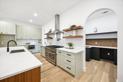 Tiny photo for 6805 Duquesne DR, Austin, TX 78723 (MLS # 1885332)