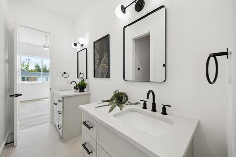 Tiny photo for 6805 Duquesne DR, Austin, TX 78723 (MLS # 1885332)