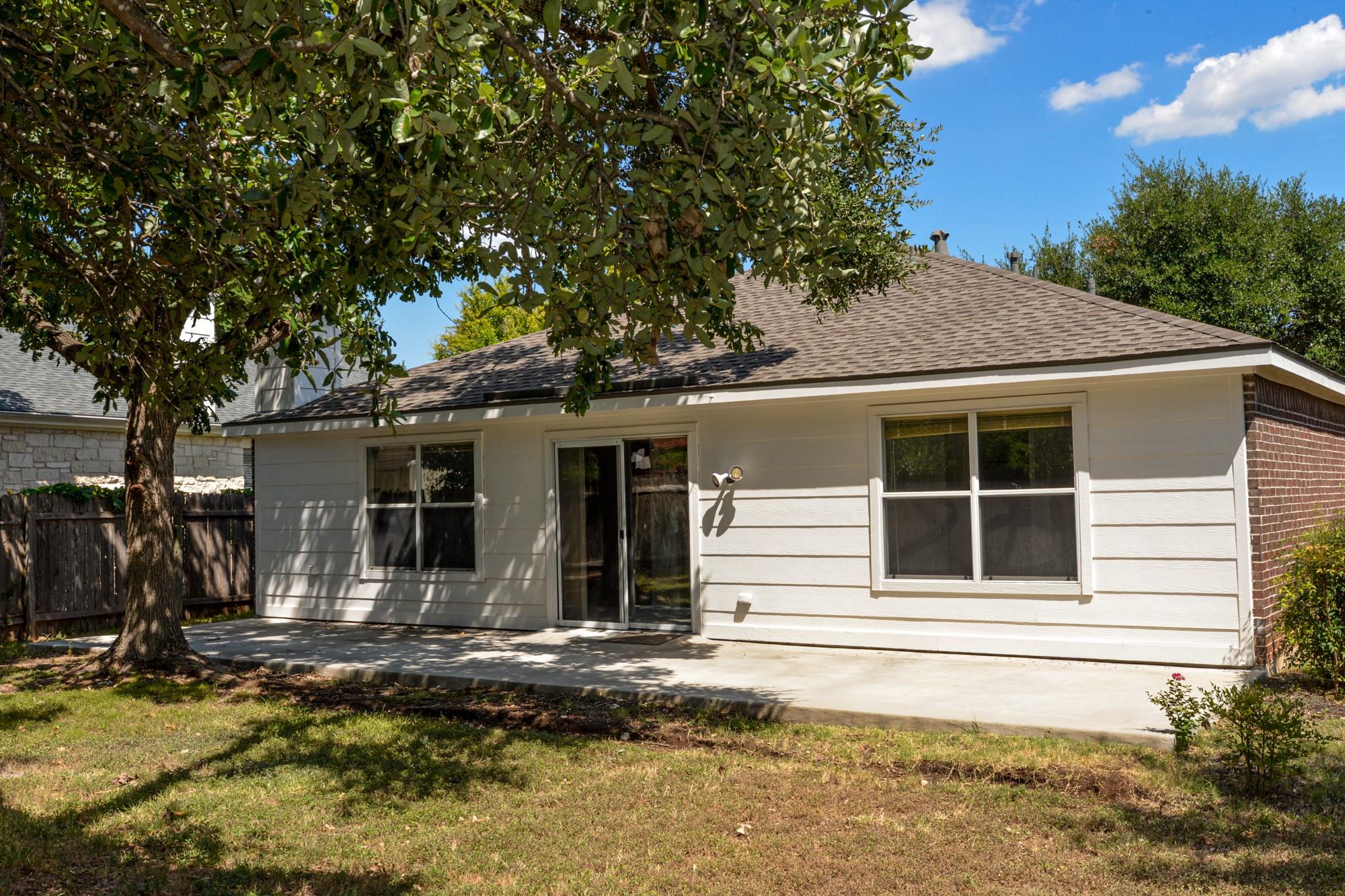 2109 Kimra LN