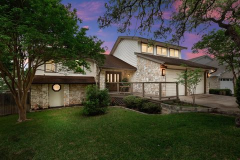 Photo of 10700 Windridge DR, Austin, TX 78759 (MLS # 6190606)