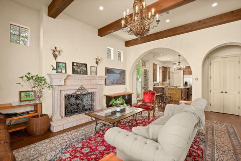 Photo of 13240 Villa Montana WAY, Austin, TX 78732 (MLS # 9270568)