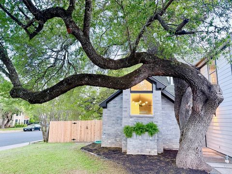 Photo of 8301 Mendota CV, Austin, TX 78717 (MLS # 5474077)