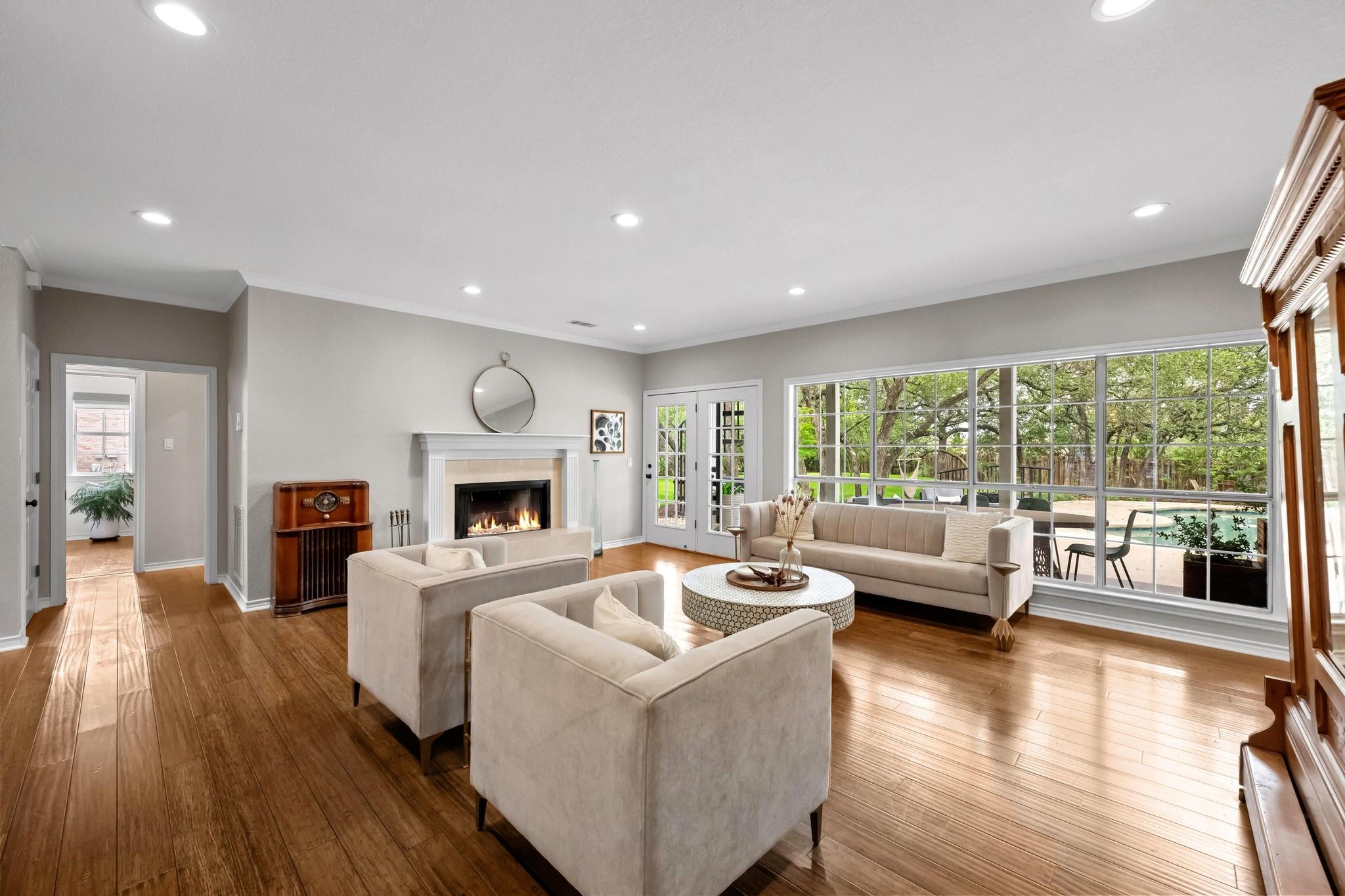 509 EXPLORER DR
