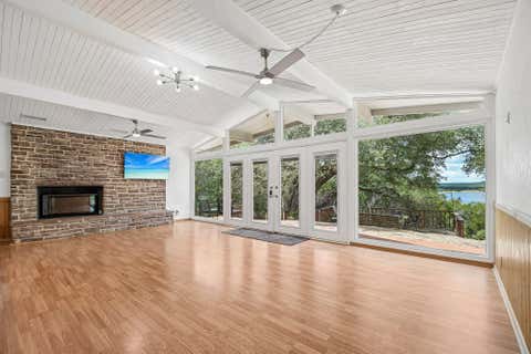 Photo of 21103 Dawn DR, Lago Vista, TX 78645 (MLS # 4129896)