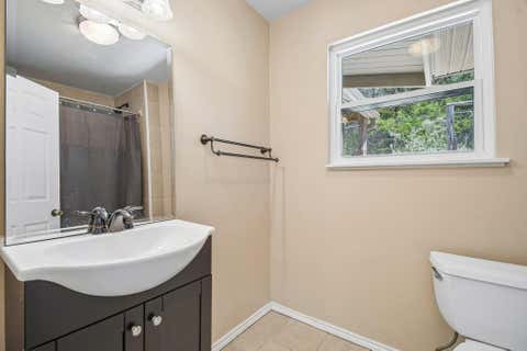 Tiny photo for 21103 Dawn DR, Lago Vista, TX 78645 (MLS # 4129896)