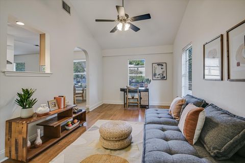 Tiny photo for 3605 Marcae CT, Austin, TX 78704 (MLS # 1465323)