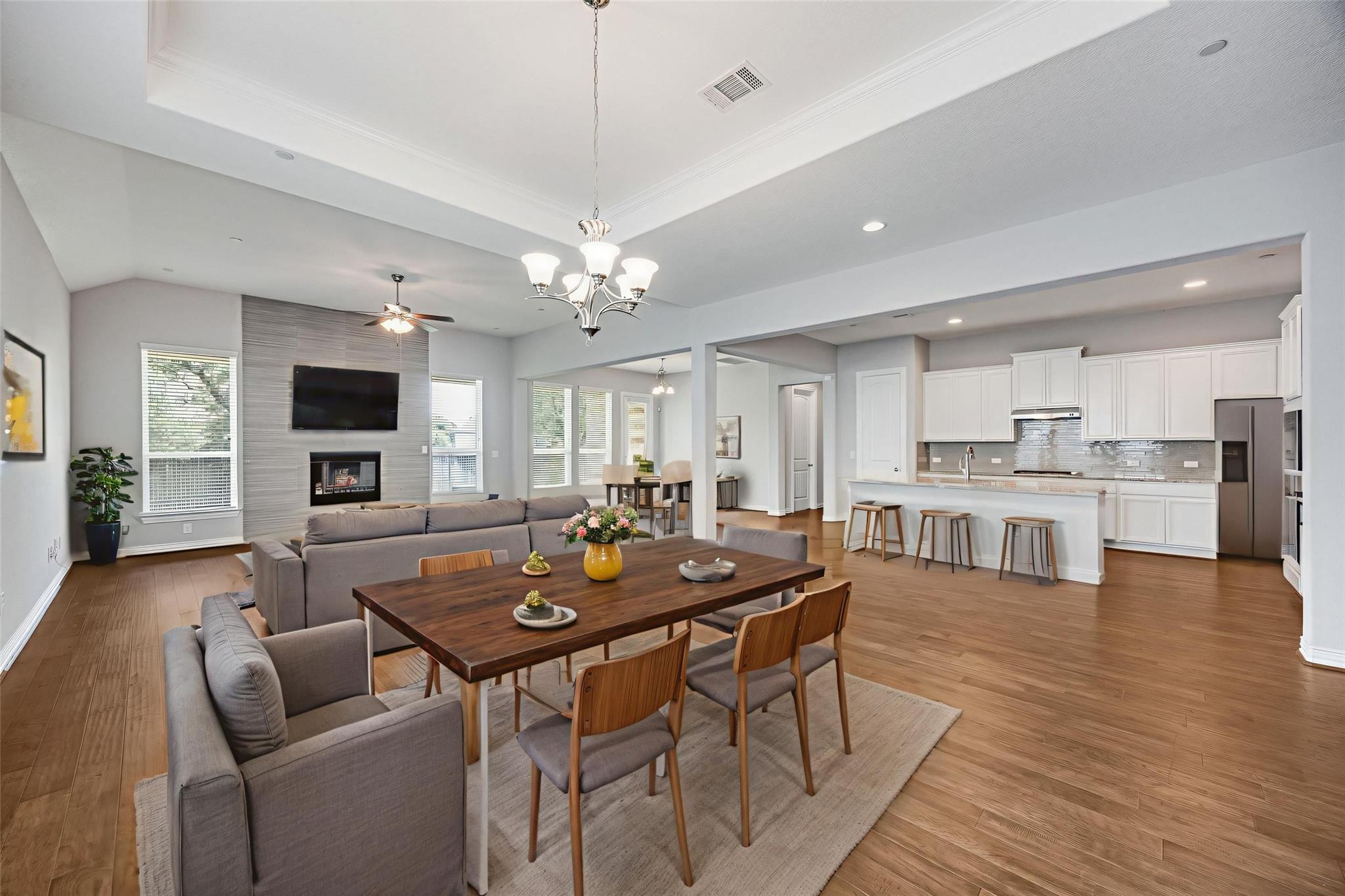 4011 Logan Ridge DR