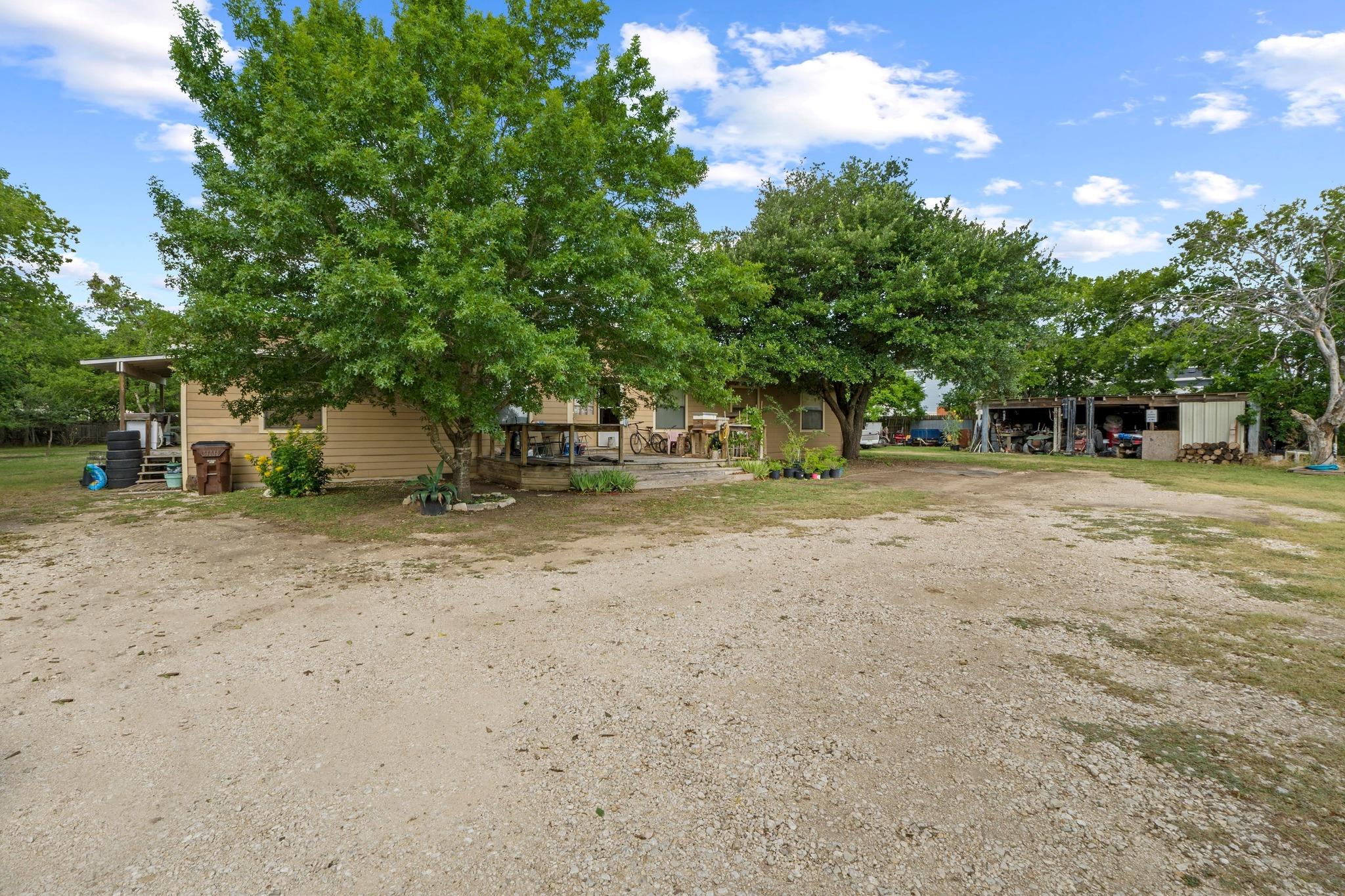 200 TATE LN