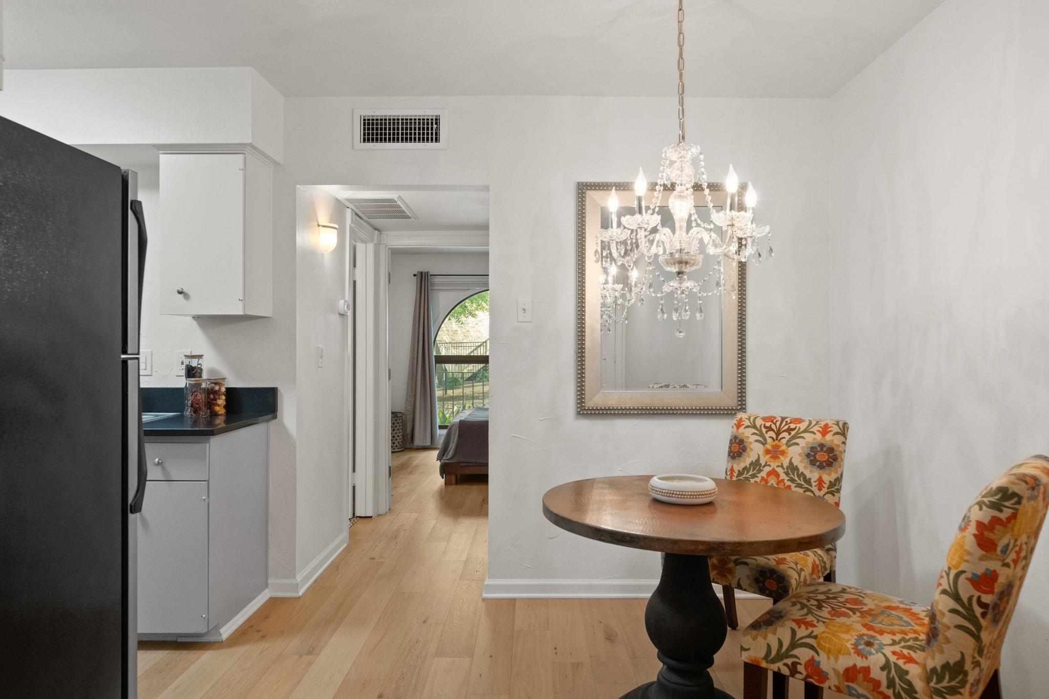 505 W 7th ST 113