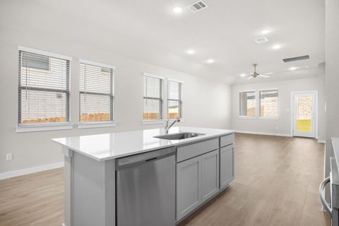 Tiny photo for 8010 Shining Flor RUN, Lago Vista, TX 78645 (MLS # 7711447)