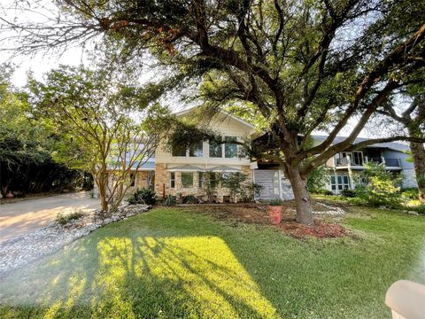 Photo of 5802 Longhorn LNDG, Austin, TX 78734 (MLS # 6384660)
