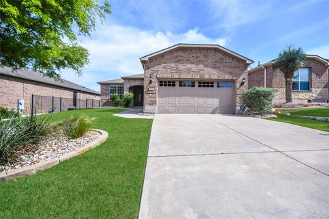 111 Bear Creek LN Georgetown TX 78633