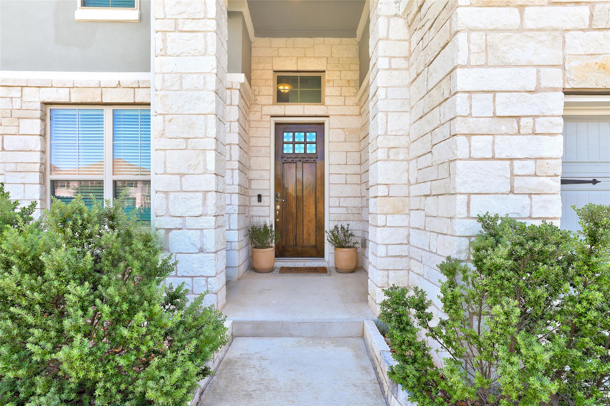 134 Longmire CV