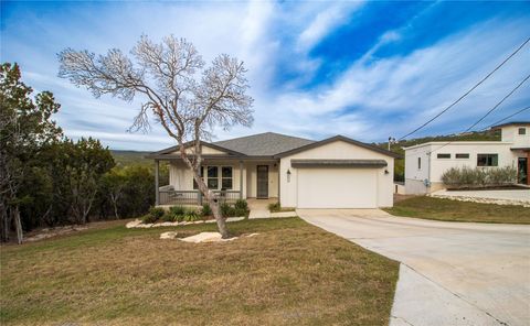 Photo of 8011 Flintlock CIR, Lago Vista, TX 78645 (MLS # 4248348)