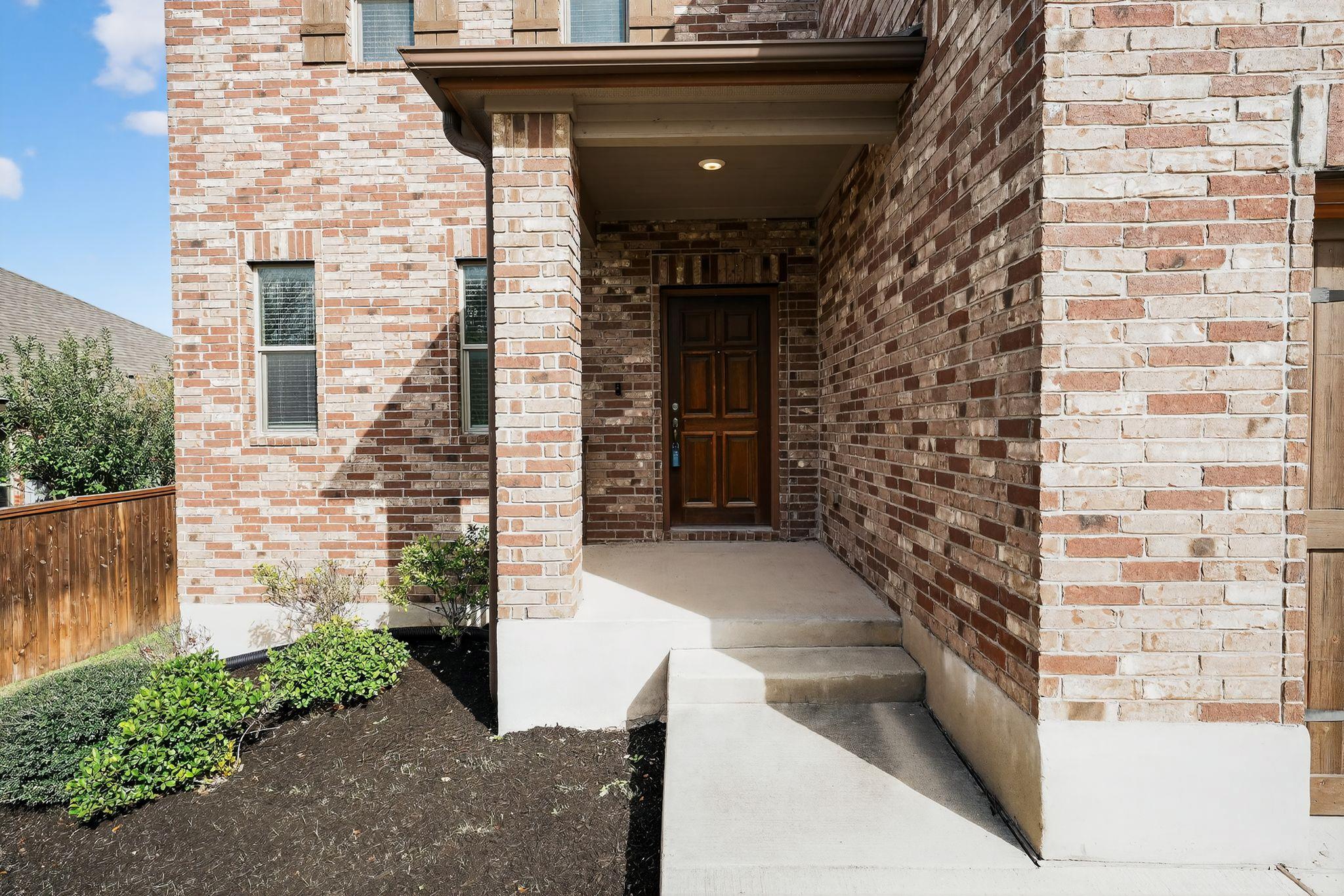 3040 Freeman Park DR