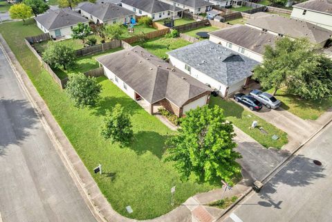 109 Onyx Lake DR Kyle TX 78640