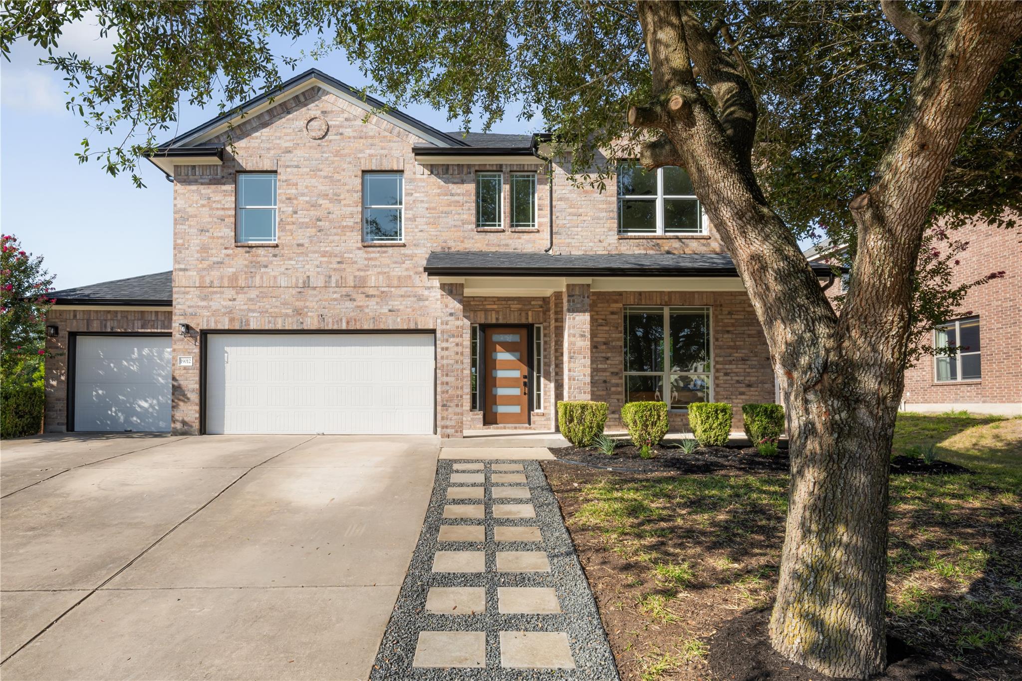 19012 Boulder Crest DR