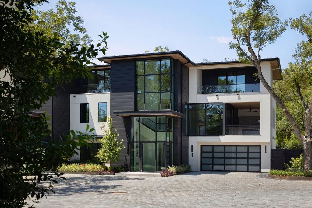 Photo for 2503 Westlake DR #101, Austin, TX 78746 (MLS # 1808483)