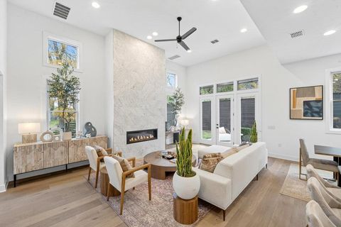 Tiny photo for 2707 Salek VW, Austin, TX 78741 (MLS # 9132900)