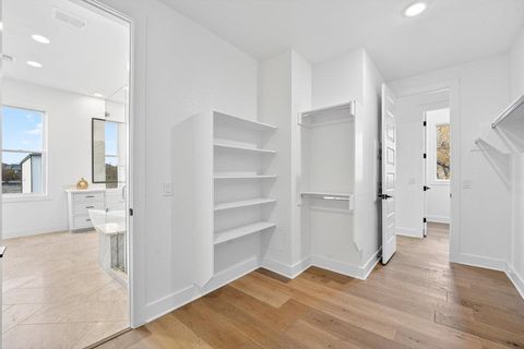 Tiny photo for 2707 Salek VW, Austin, TX 78741 (MLS # 9132900)