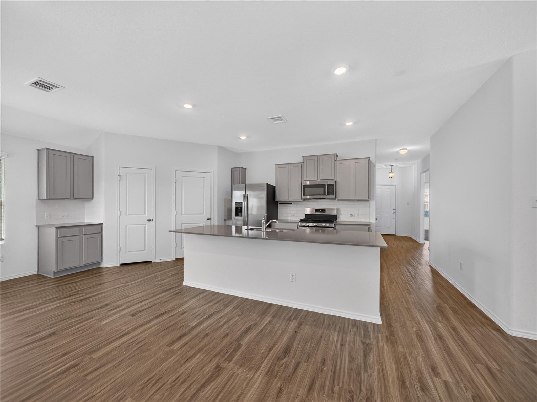 21601 Quick Fox DR