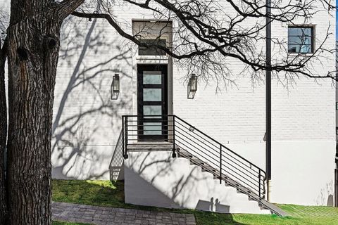 Tiny photo for 1719 Spyglass DR #16, Austin, TX 78746 (MLS # 6938278)