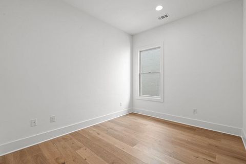 Tiny photo for 1719 Spyglass DR #16, Austin, TX 78746 (MLS # 6938278)