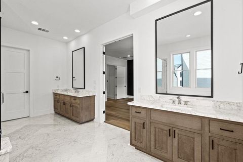 Tiny photo for 1719 Spyglass DR #16, Austin, TX 78746 (MLS # 6938278)