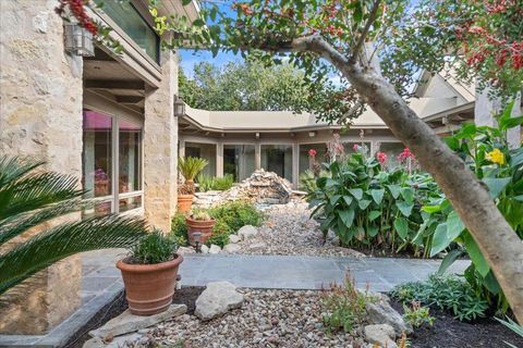 Tiny photo for 24736 Travis Lakeside CV, Spicewood, TX 78669 (MLS # 5158854)