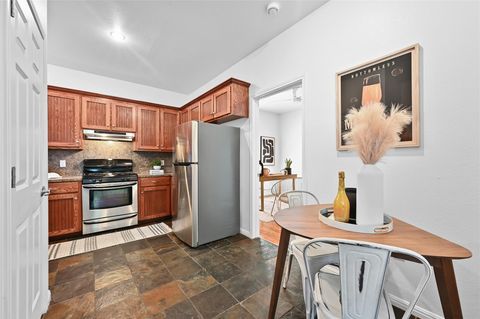 Tiny photo for 1169 Curve ST, Austin, TX 78702 (MLS # 2565823)
