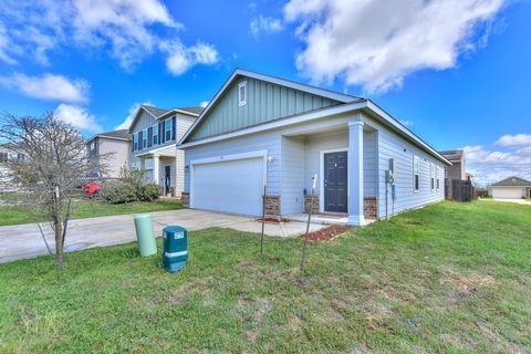 Photo of 109 Helios DR, Jarrell, TX 76537 (MLS # 9383840)