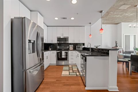 Tiny photo for 360 Nueces ST #2105, Austin, TX 78701 (MLS # 2267071)