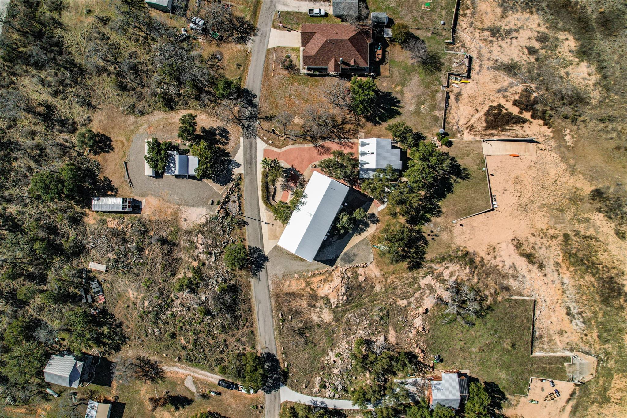 206 County Road 142