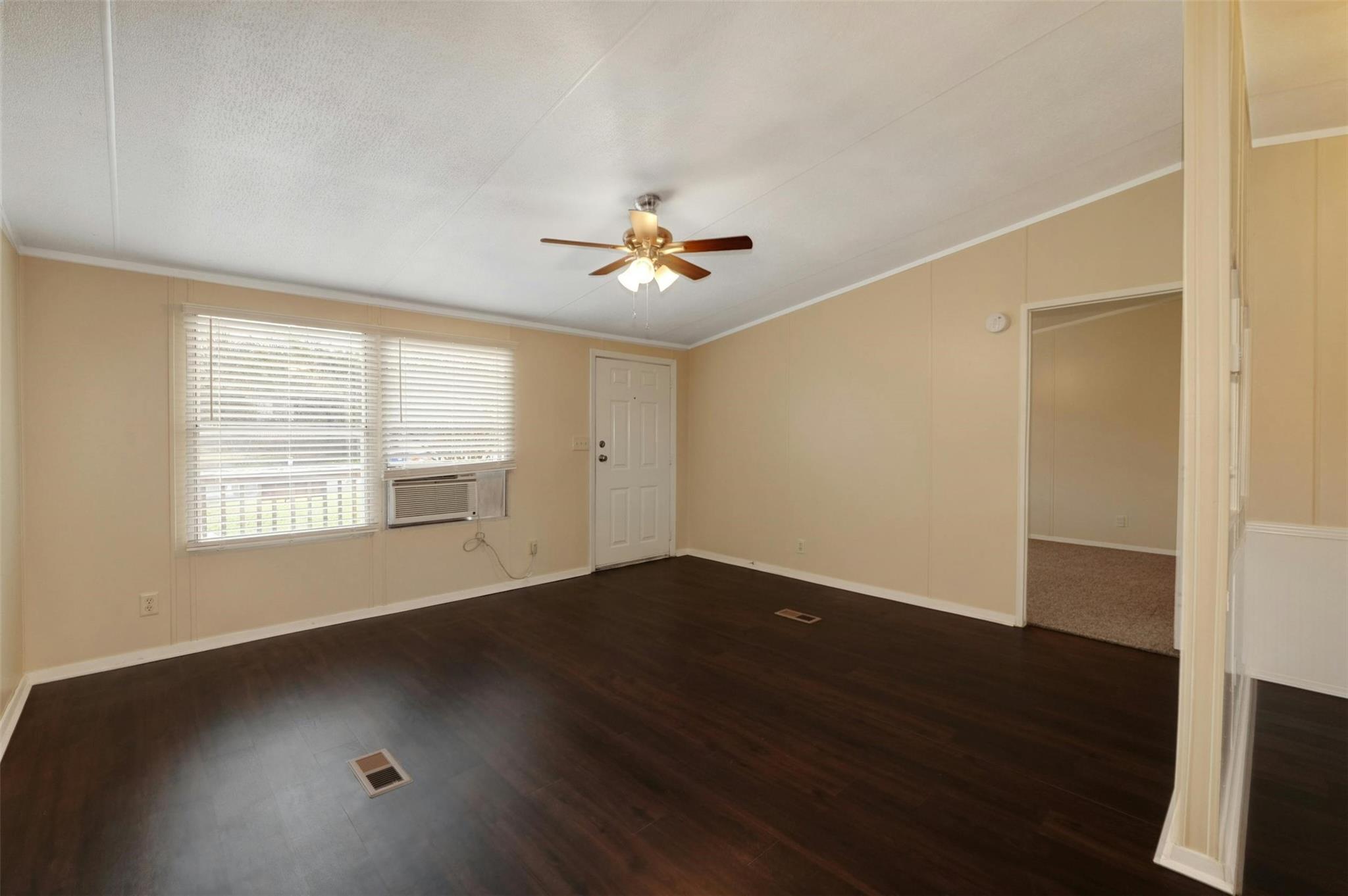 1190 Ridge DR