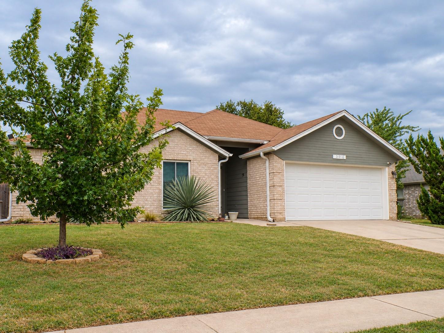 3903 Water Oak DR