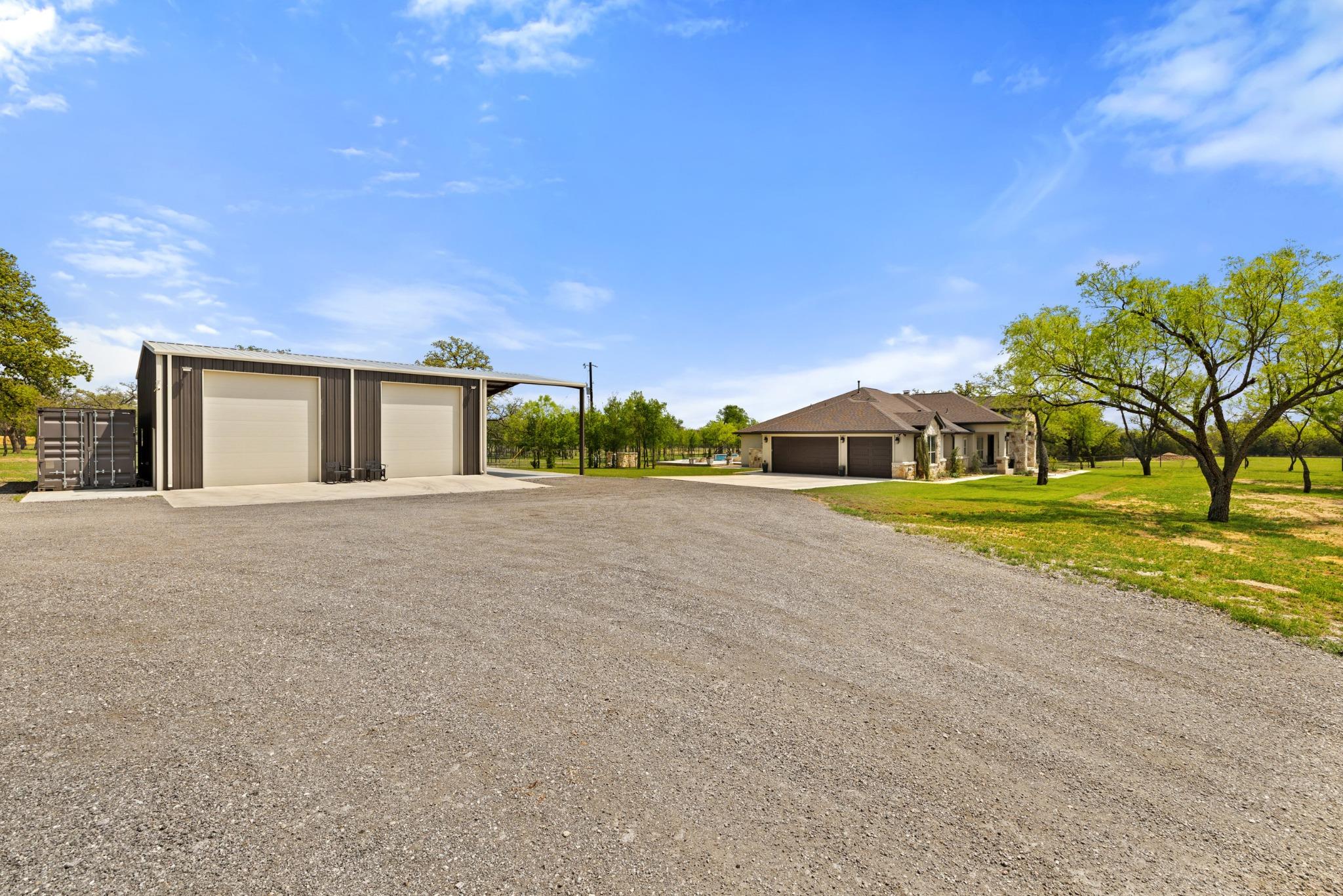 10900 Ranch Road 1323