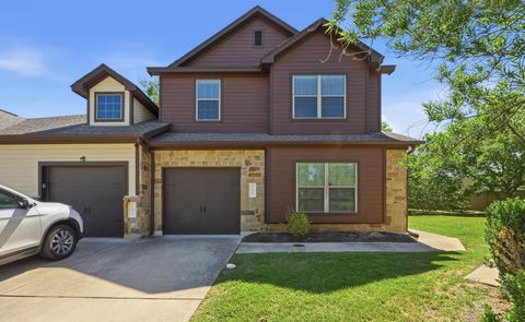 Photo of 11417 Lost Maples TRL, Austin, TX 78748 (MLS # 2856781)