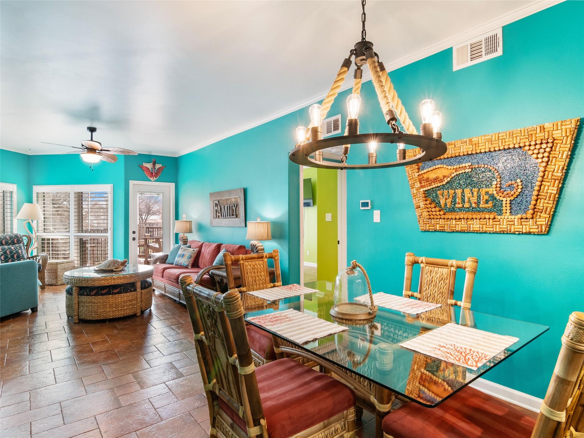 401 W Lincoln ST A208