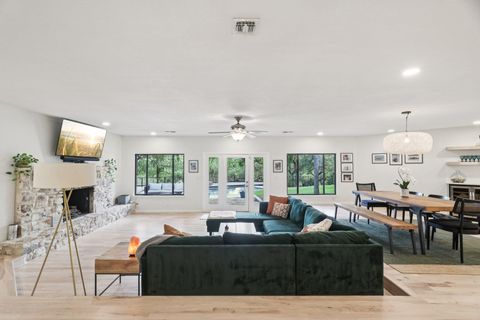 Tiny photo for 3902 Knollwood DR #A, Austin, TX 78731 (MLS # 8916606)