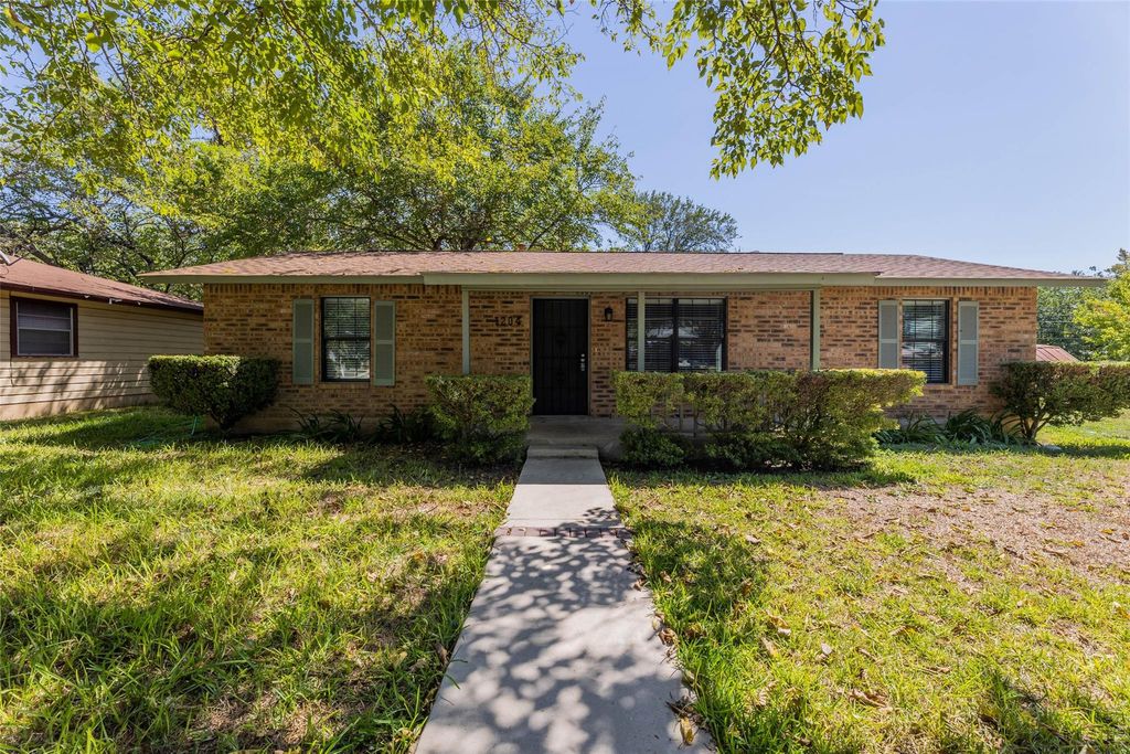 Photo of 1204 Barbara DR, San Marcos, TX 78666 (MLS # 5437273)