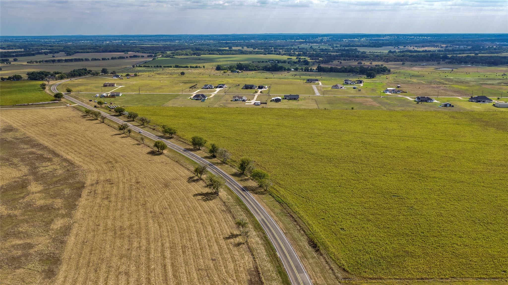 6097 N Fm 908