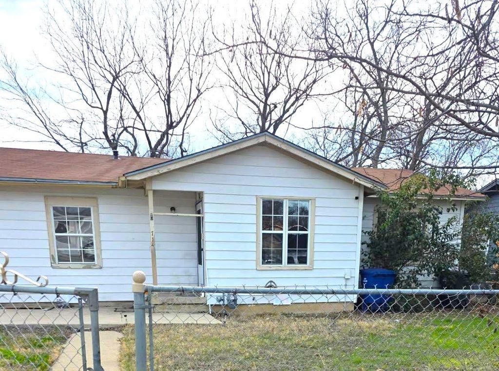 Photo of 714 Mickan ST, Copperas Cove, TX 76522 (MLS # 6882877)